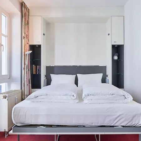 Apartment Schoene In Mit Balkon *