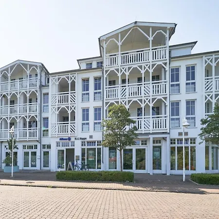 Schoene In Mit Balkon Apartment Sellin (Rugen)