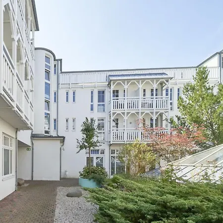 Schoene In Mit Balkon *